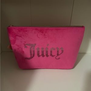 Juicy couture toiletry bag